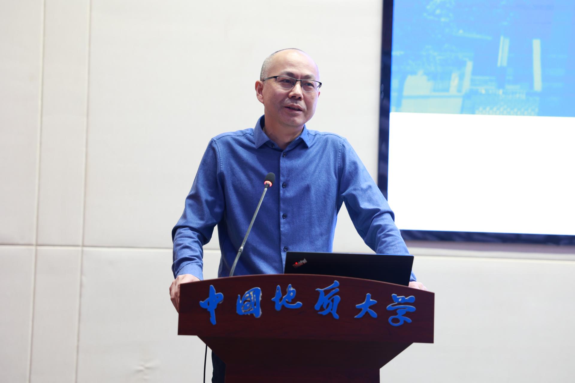 刘勇胜表示,国家自然科学基金申报的质量,是学校基础
