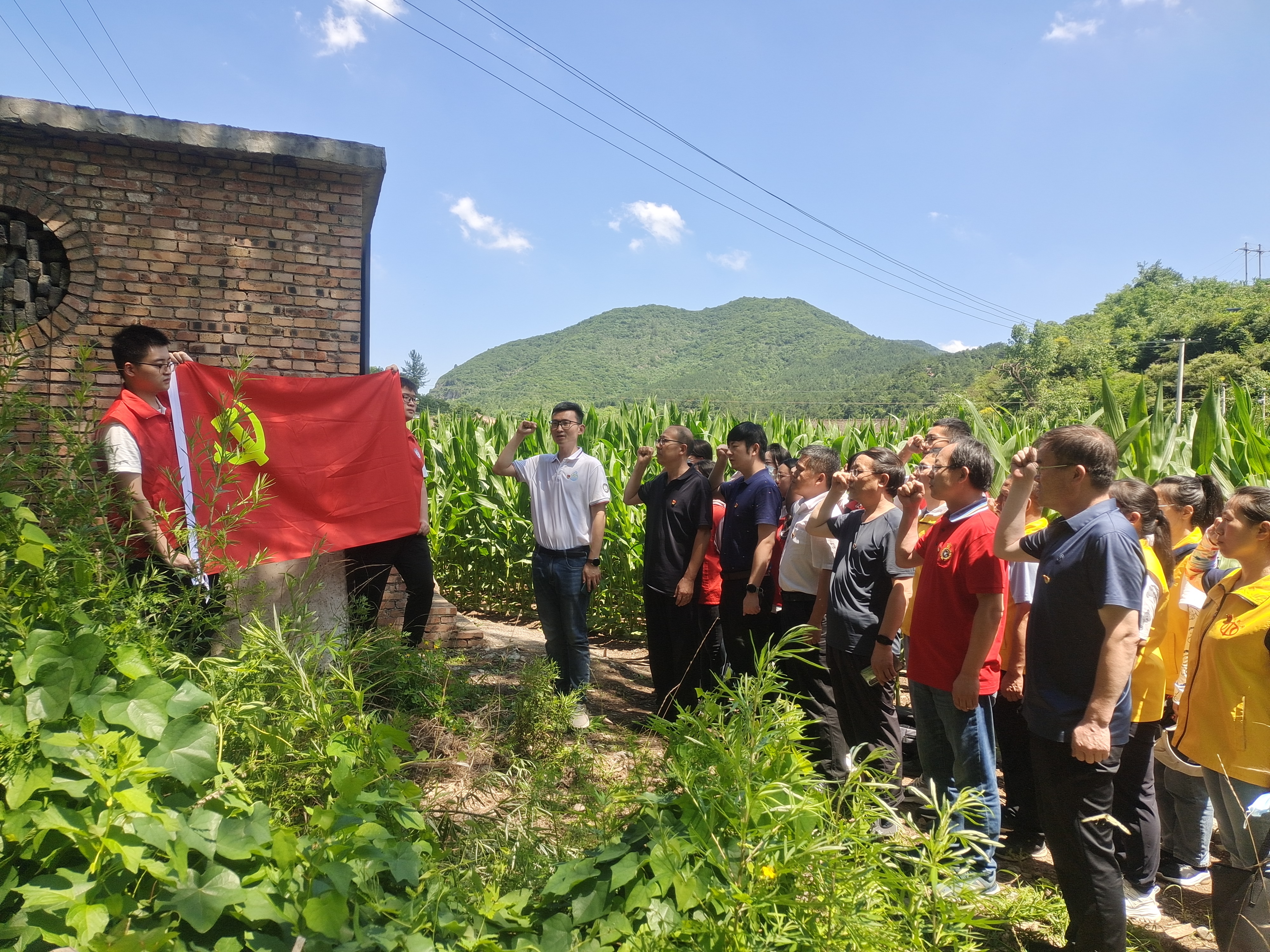 答卷“十四五” 砥砺新征程:精神之光照亮育才之路 “张国旗班”行动计划纪实-欢迎访问中国地质大学!